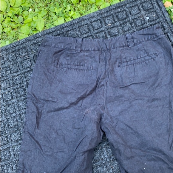 Shorts - Picture 3 of 3